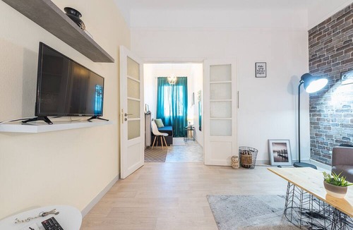 Athens Apartment | Stylish 1BR Retreat in Central Athens