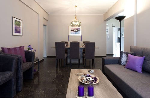 Voula Apartment | Deluxe 2 bdrm apartment in Voula