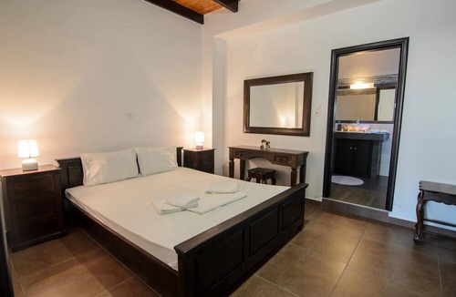 Anopolis Apartment | Traditional Apartments Madares