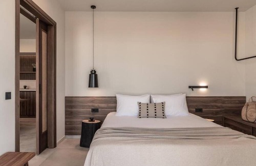 Malia Villa | Aku Suites with private pools