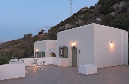 Istron Apartment | Voulisma Hills