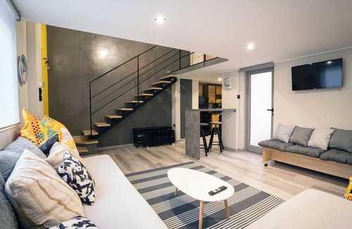 Spata-Artemida Apartment | Charming loft-style apartment just 60 m from Artemida’s long sandy beach!