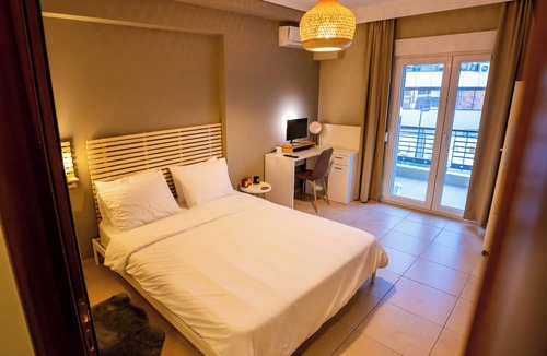Thessaloniki Apartment | Modern Apt 1 + Parking (Pay), 100m from Metro