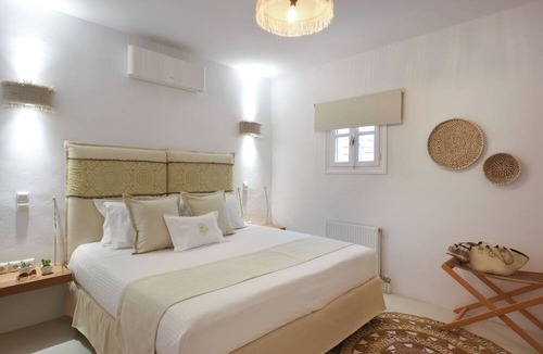 Ampelas Villa | Amalgam Homes Paros