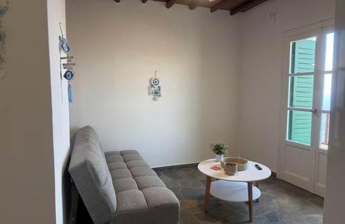 Batsi House | Charming 1-bedroom house in delightful Andros with WiFi, AC, endless views