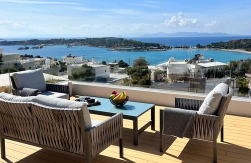 Vouliagmeni Apartment | Vouliagmeni Panoramic 200m2 Rooftop & 25m2 Loft