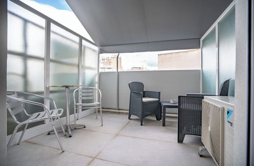 Plaka Apartment | City Center Studio for 2 by MPS