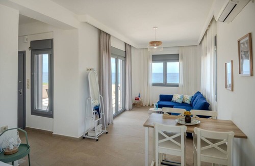 Agrilos Apartment | Mantis Seaside Houses