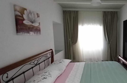 Agia Marina Mikrolimanou Villa | Egli's boutique
