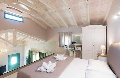 Atsipopoulo Villa | Sarpedon & Rhadamanthus By Forest Villas