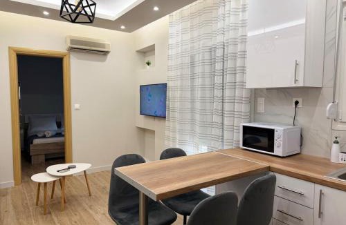 Katerini Apartment | ALStays City Center Apartment No 3
