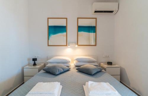Panormos Villa | Villa Gagra - Villa by the Sea with a Private Pool
