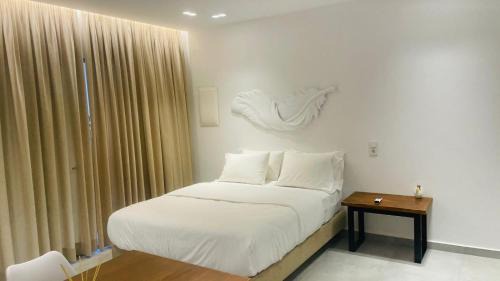 Katsarou Apartment | Elysium Luxury Living Skiathos 1