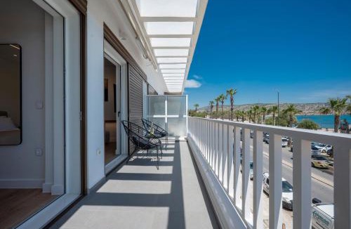 Varkiza Apartment | WALK2BEACH Riviera Beachfront Luxury Studio Suite - Steps to Yabanaki Varkiza