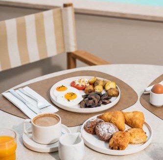 Skopelos Town Hotel | Minnŏ Boutique Hotel & Spa