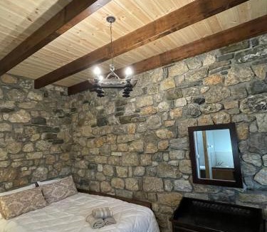 Ramia Ski Chalet | Villa Lochia - Το Πέτρινο του Θωμά