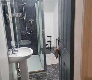 Wick House | Langley Lodge 7BR - 6 bathroom - Part of The Langley Collection - 20 Min Banniskirk Ideal location and property for teams