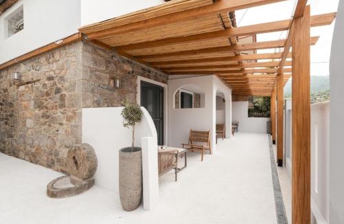 Sarti House | Mylopetra Suites Sarti