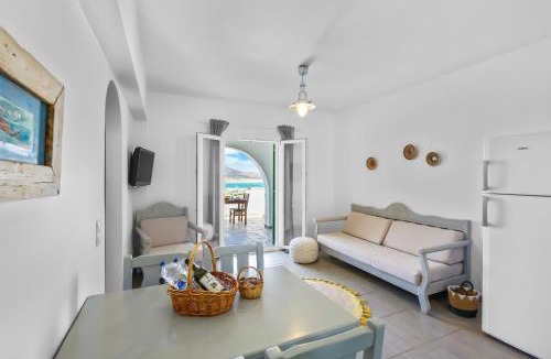 Antiparos Apartment | Salty Wind Antiparos Apartments and Studios