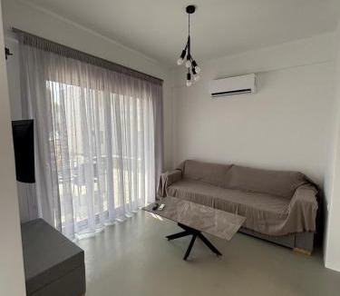 Kymi-Aliveri House | Almira Suites by the sea 3