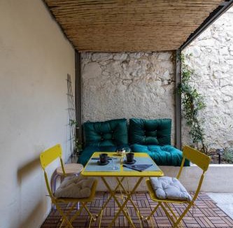 Ilisia Apartment | Luxury fully renovated Apt in the heart of Athens