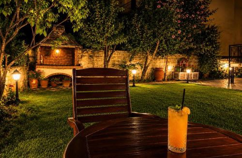 Mavromati Apartment | GP Apt - Dream Escape in Mouzaki