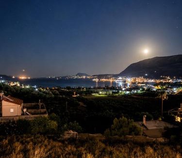 Souda Apartment | Sea View Apartment near Chania VISTA AURA 2