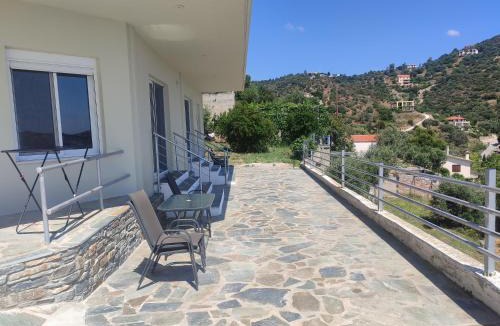 Agii Apostoli House | Aegean Beachfront Apartments