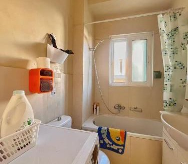 Elliniko-Argyroupoli Apartment | Blue Wave