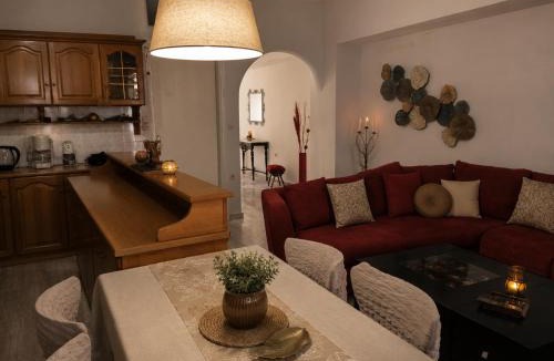 Voies Apartment | 'Εν πλώ Giouli's home