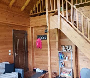 Naousa Ski Chalet | Oxygono wooden house