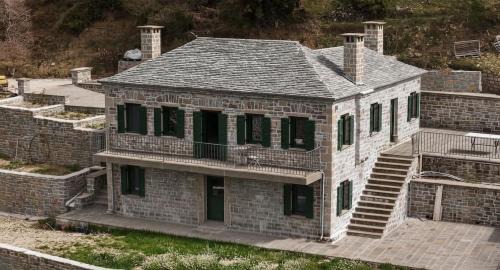 Central Tzoumerka House | Waterfall Kataraktis Vatatsi