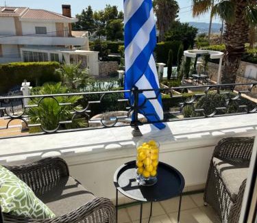 Rafina-Pikermi Cabin | Villa Erato