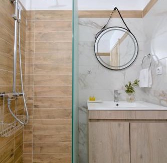 Ilia Apartment | Pharos Rooms