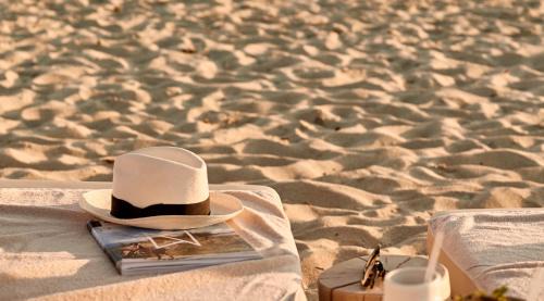 Plaka Hotel | Naxian On The Beach
