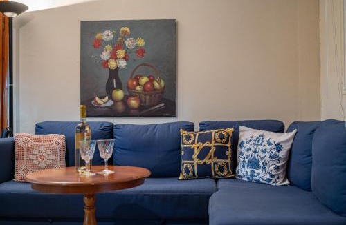 Dhrakata House | Toulas House