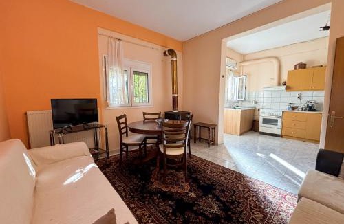 Trikala Apartment | Adam's House