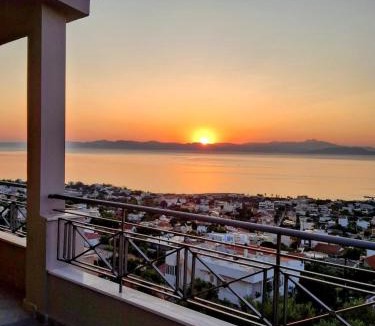 Paralias Apartment | Harris elegant house II superb view near airport