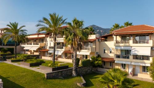 Neos Marmaras Hotel | Kelyfos Hotel