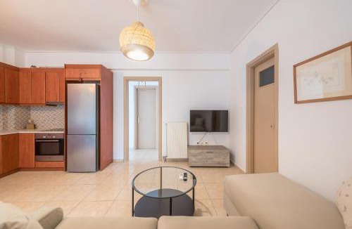 Attiki Apartment | 2BR Escape by Attiki Metro