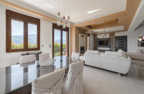Kalambaka Villa | Villa Under Meteora