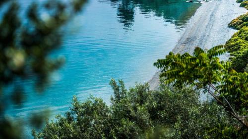Xirolivado Apartment | Penelope's Blue Sea Front Residenses