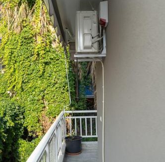 Katerini Apartment | Cozy Garden View Apartment in Paralia