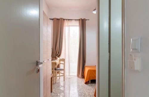 Archangelos Apartment | Garden Studios N2
