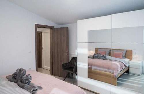 Perea Apartment | Sky