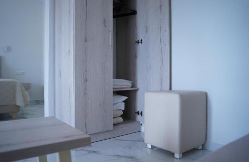Paralia Skotinis Hotel | Hotel Lefkes