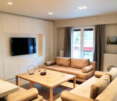 Thissio Apartment | Luxurious apartment in Acropolis