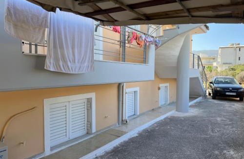 Loutra Oraias Elenis House | Apartment Mitrou 2