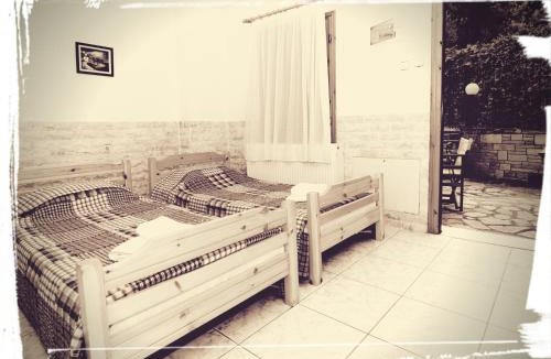 Makrirrakhi Hotel | Astromeria