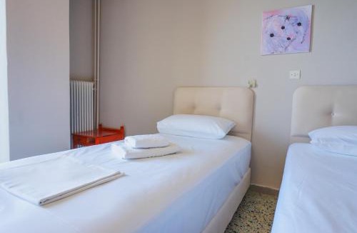 Korfos Hotel | Hotel Korfos - Ξενοδοχείο Κόρφος Renovated